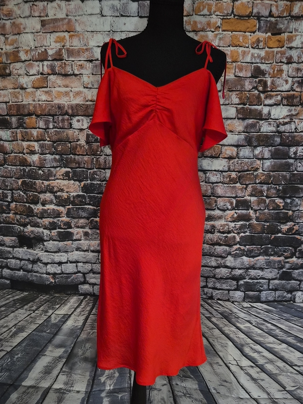 Express Red Off-Shoulder Tie-Strap Midi Dress